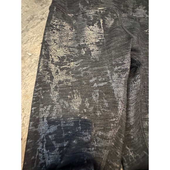 Lululemon Align High Rise Metallic Print Stirrup Leggings Women's Size Unknown - Picture 7 of 9